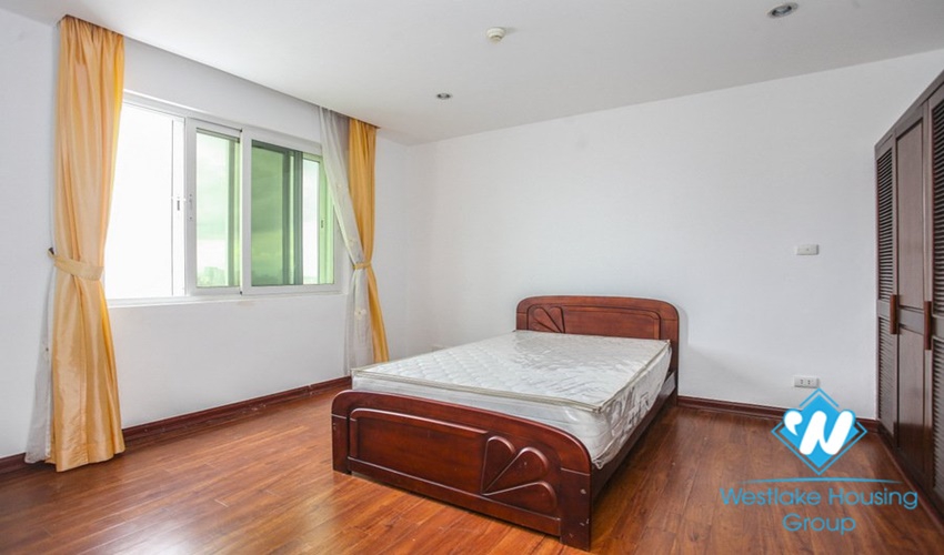 Beautiful and modern penthouse for rent in Ciputra, Tay Ho, Ha Noi